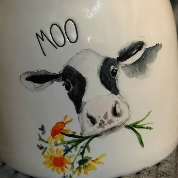 Rae Dunn Cow 🐄 with Flowers Canister- Farmhouse style- New - Picture 3 of 9